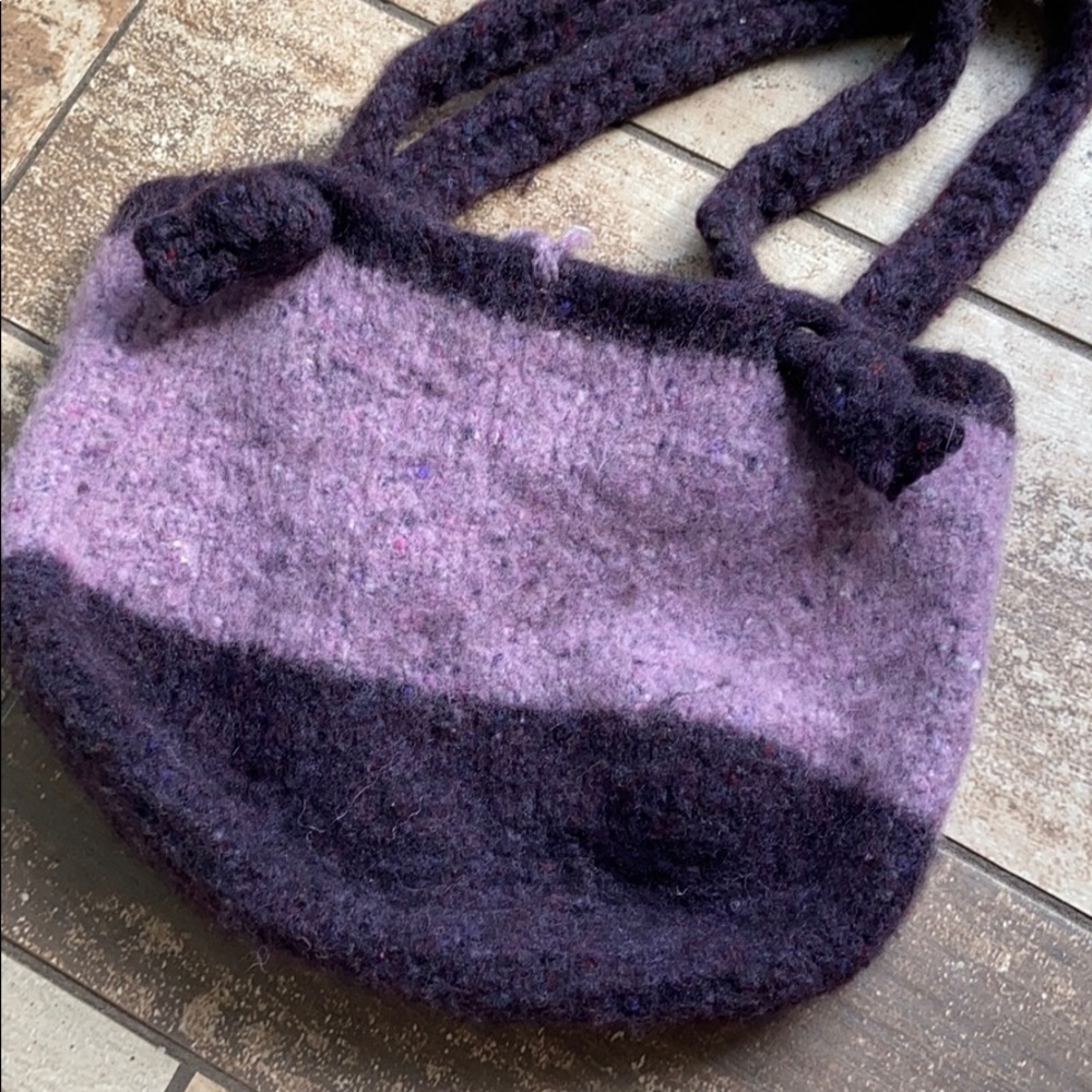 Hand Knit Wool Bag - Picture 6 of 7